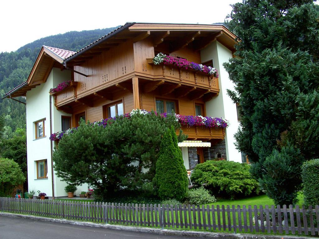 Haus Christl Apartment Aschau Im Zillertal Exterior photo